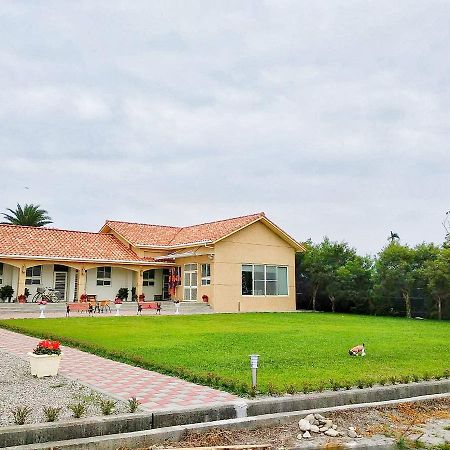 Yuzhou Garden B&B T'ai-tung エクステリア 写真